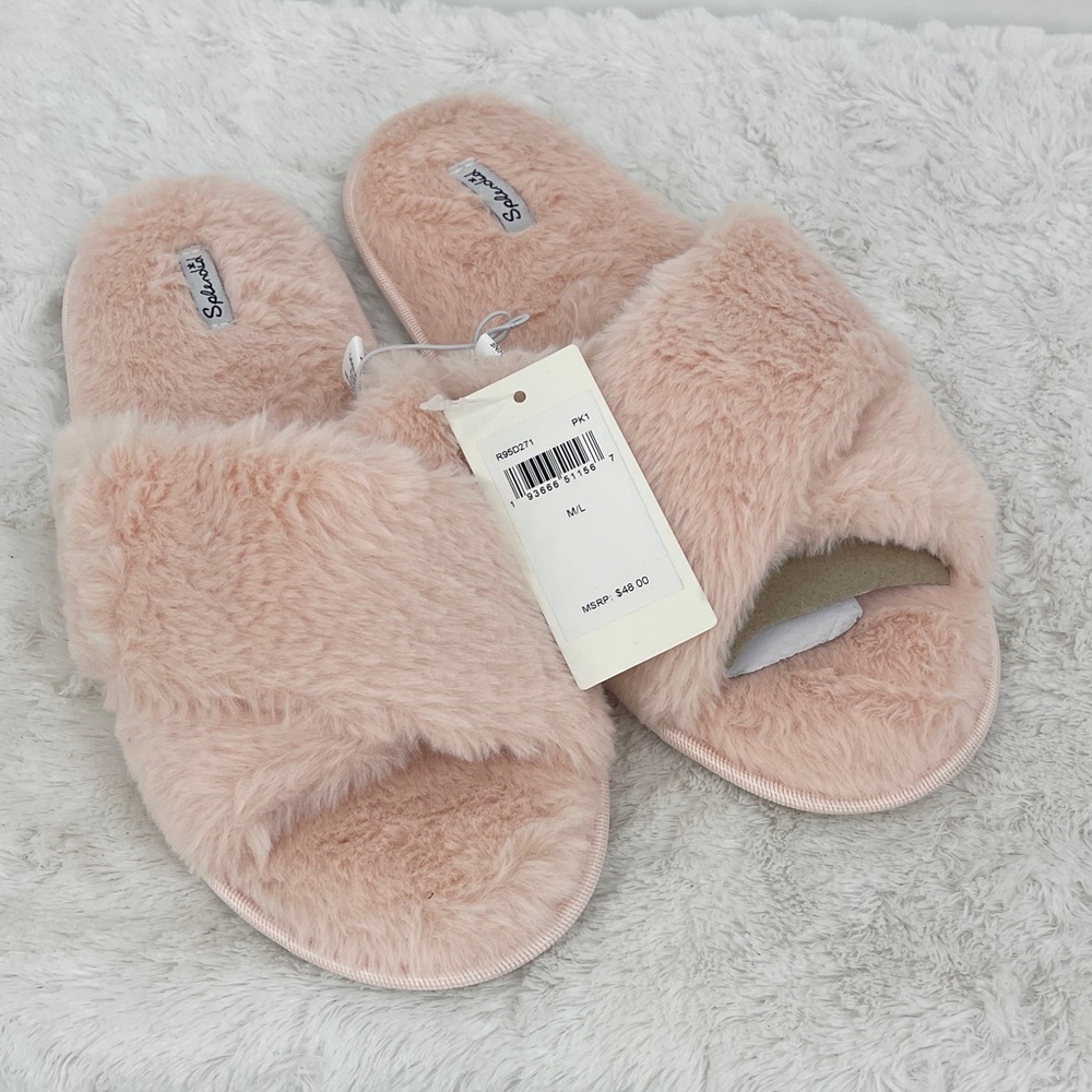 SPLENDID Women's Soft Blush Slippers NWT SIZE M/L